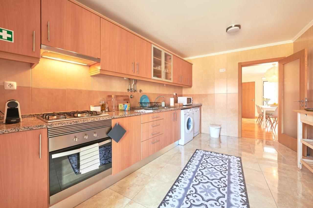Idyllic Lisbon Apartments With Amazing Courtyard, By Timecooler المظهر الخارجي الصورة